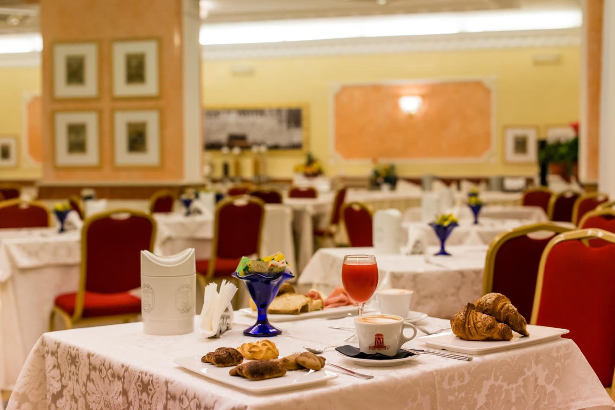 Mariano IV Palace Hotel photo 8