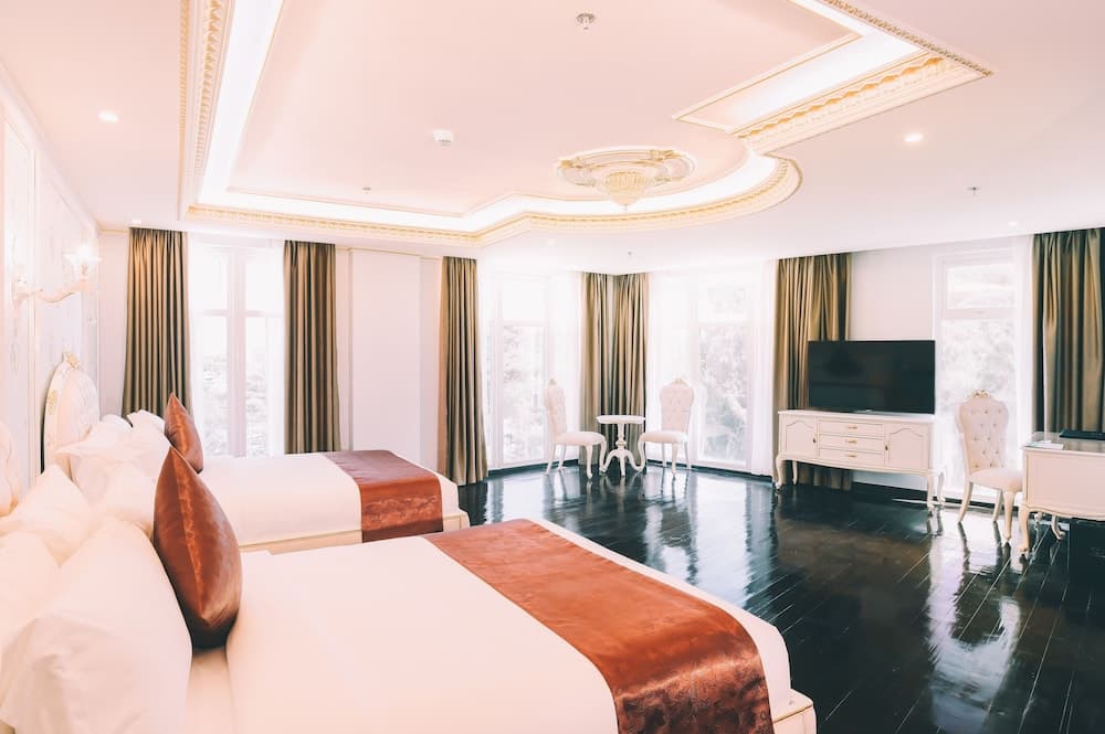 Lafaayette Luxury Suites Baguio photo 7