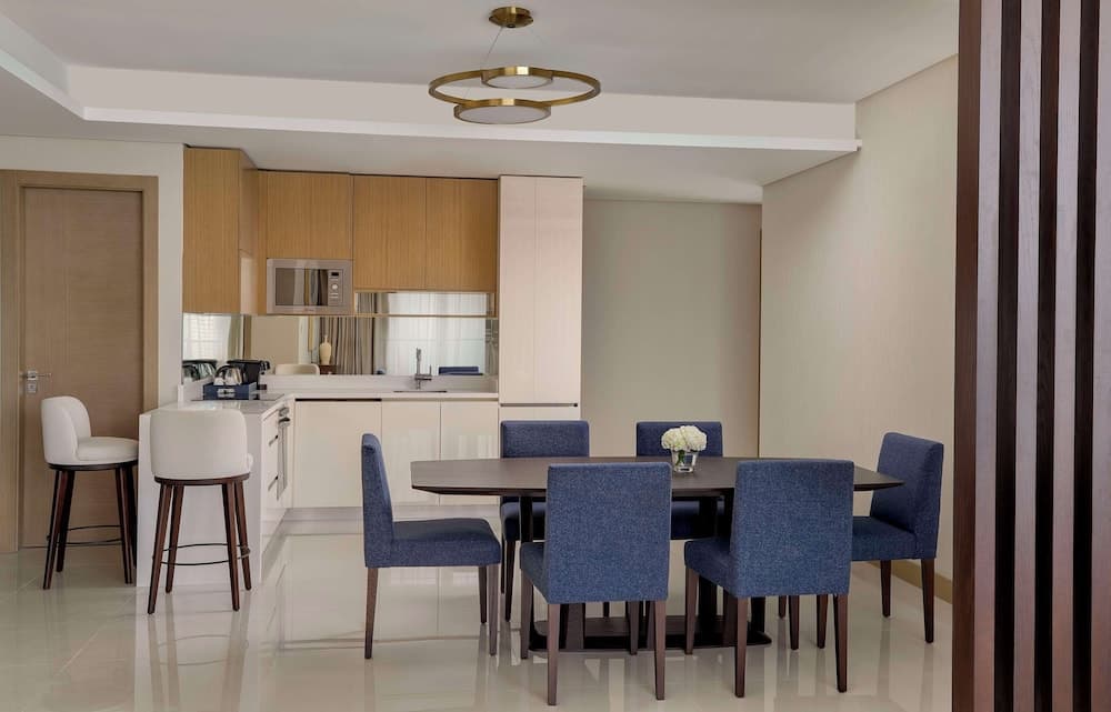 Hilton Bahrain City Centre Hotel & Residences photo 6