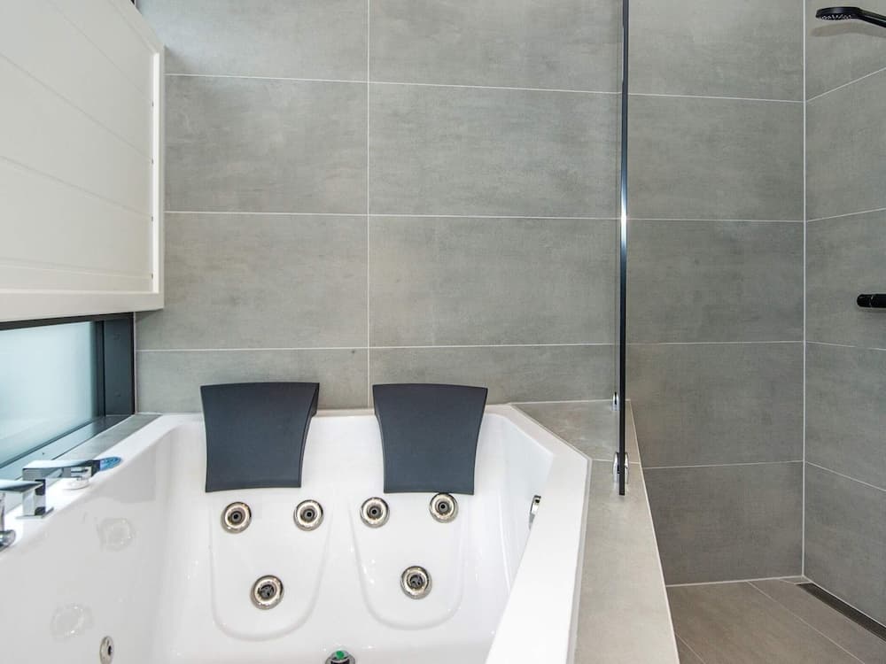 8 Person Holiday Home in Hejls-by Traum photo 3