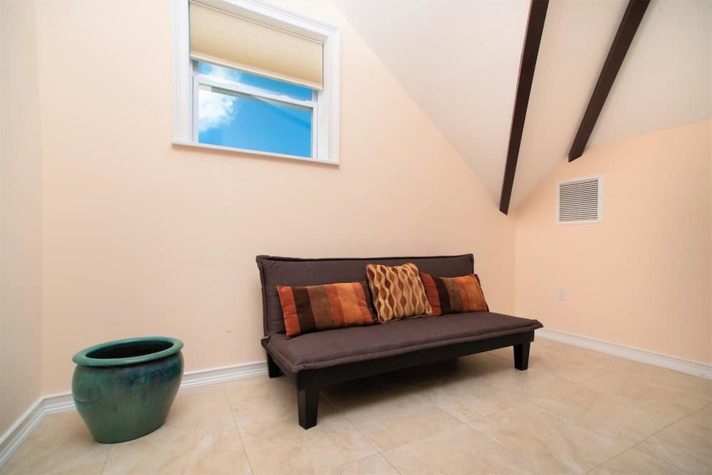 Luxury 3bd Ocean View 1 Cream Stunning Views photo 7