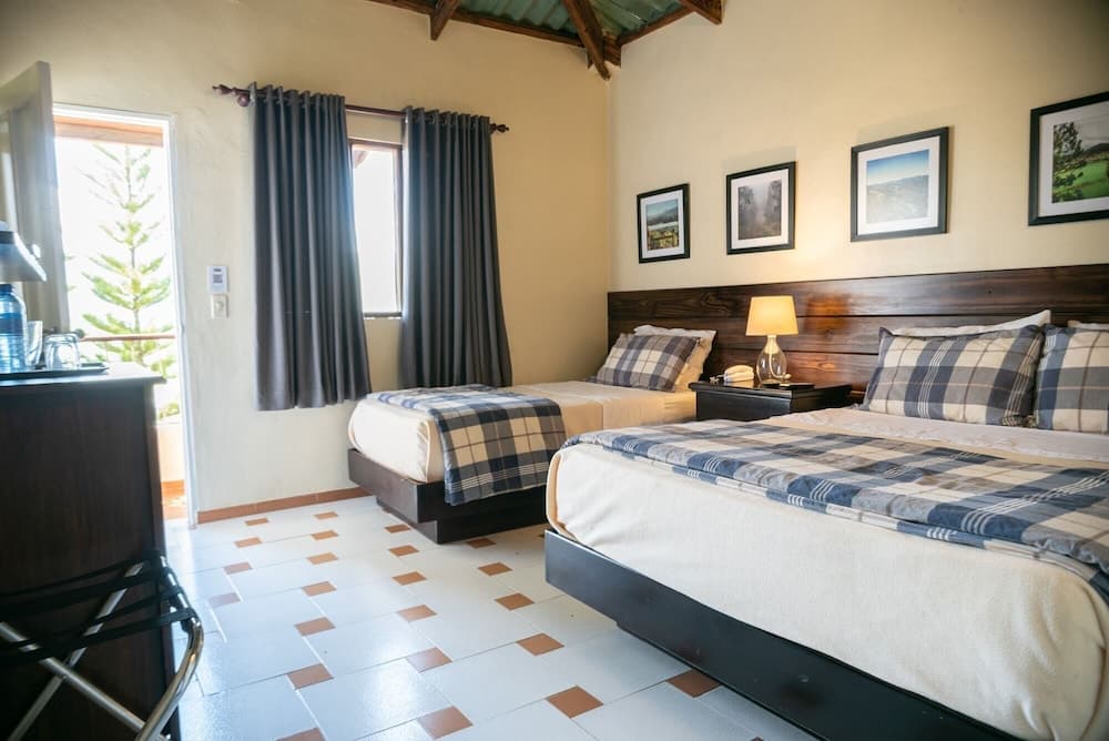 Altocerro Villas Hotel & Camping photo 4