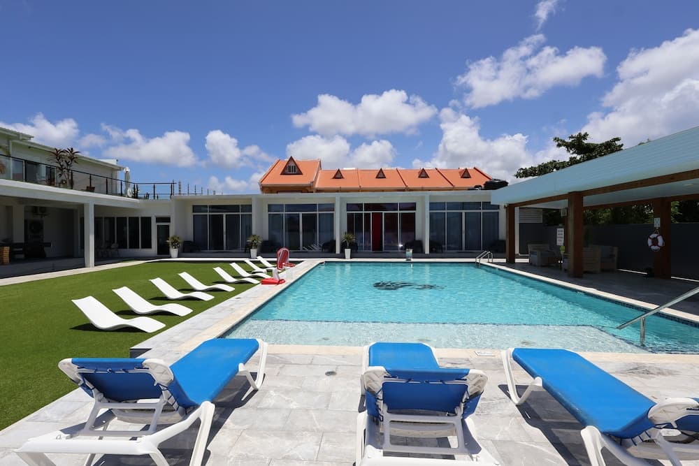 PARIS Villas Tropical Suite photo 6