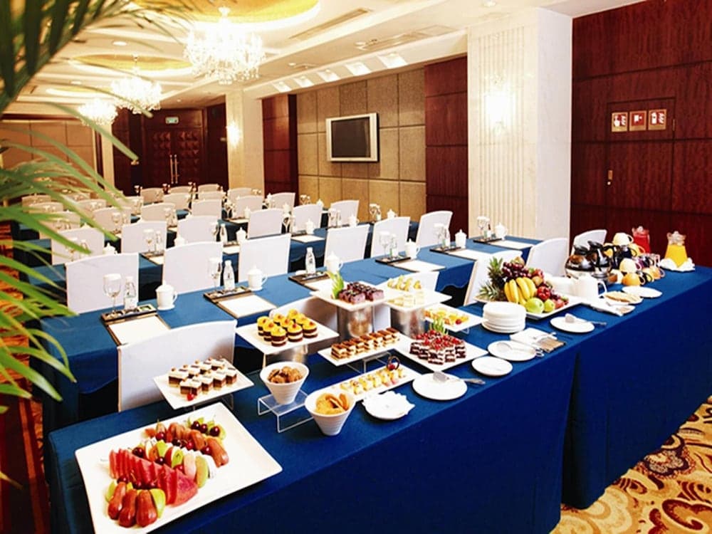 Quanzhou C&D Hotel photo 2
