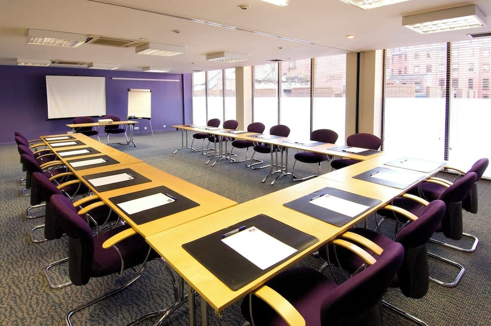 Premier Inn Liverpool City Centre - Moorfields photo 4