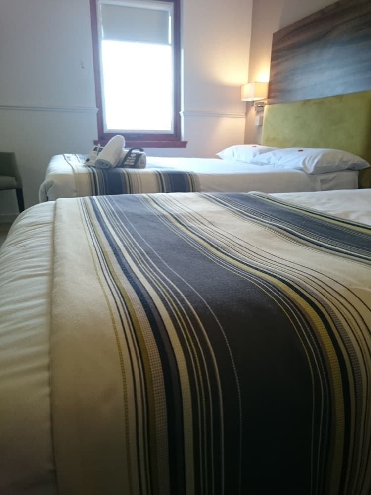 Livingston Lodge Hotel photo 2