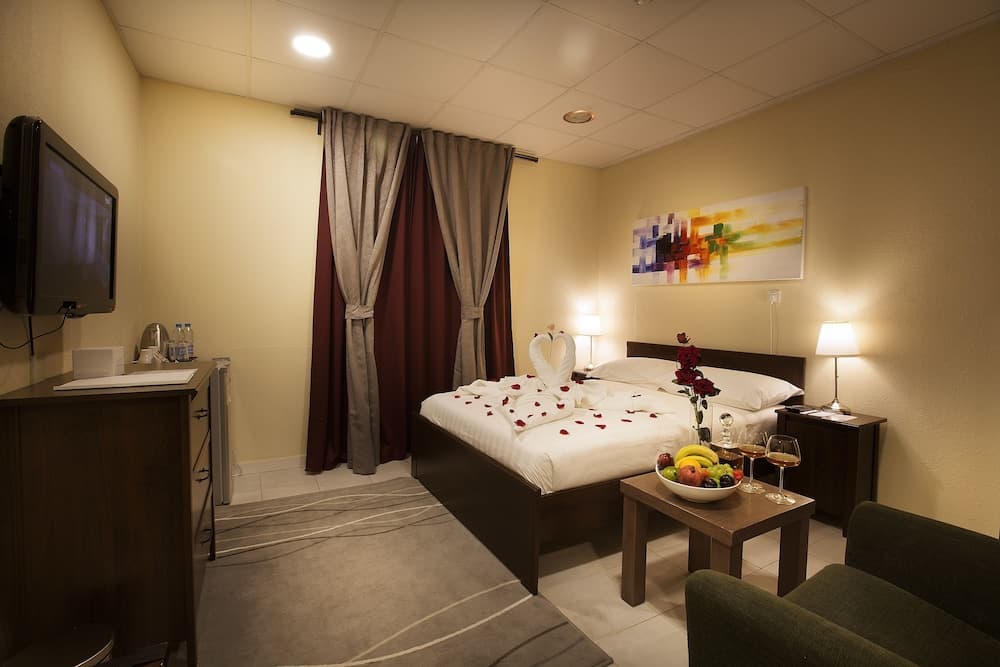 Palms Lily Hotel Suites photo 5