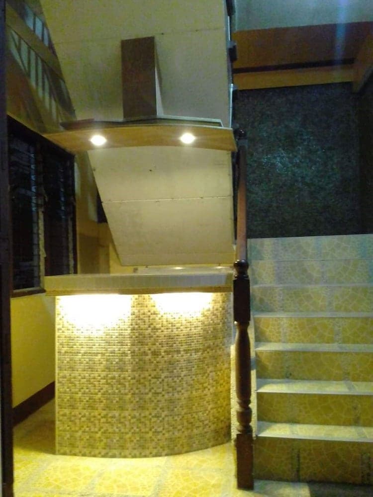 Tops Lodging House photo 6
