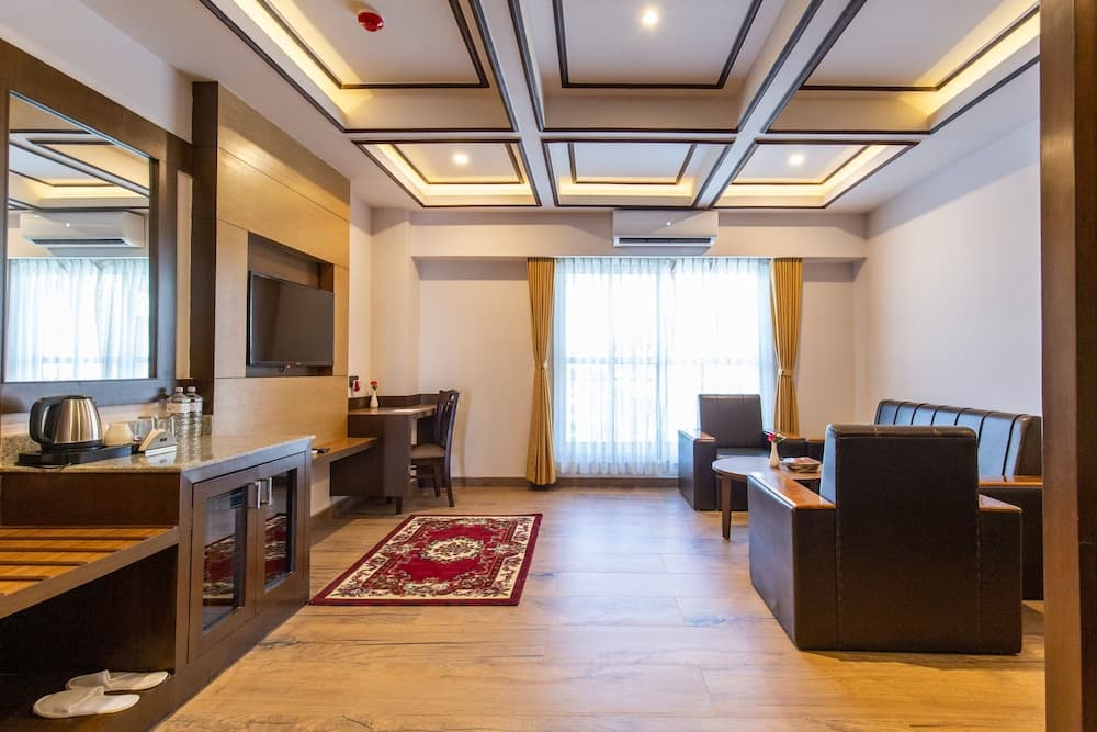 Mourya Hotel photo 8