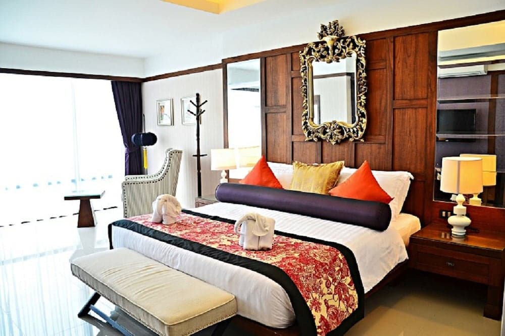 The Par Phuket photo 6