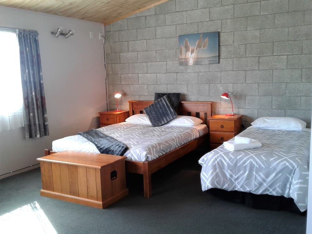 Abbey Court Motel photo 5