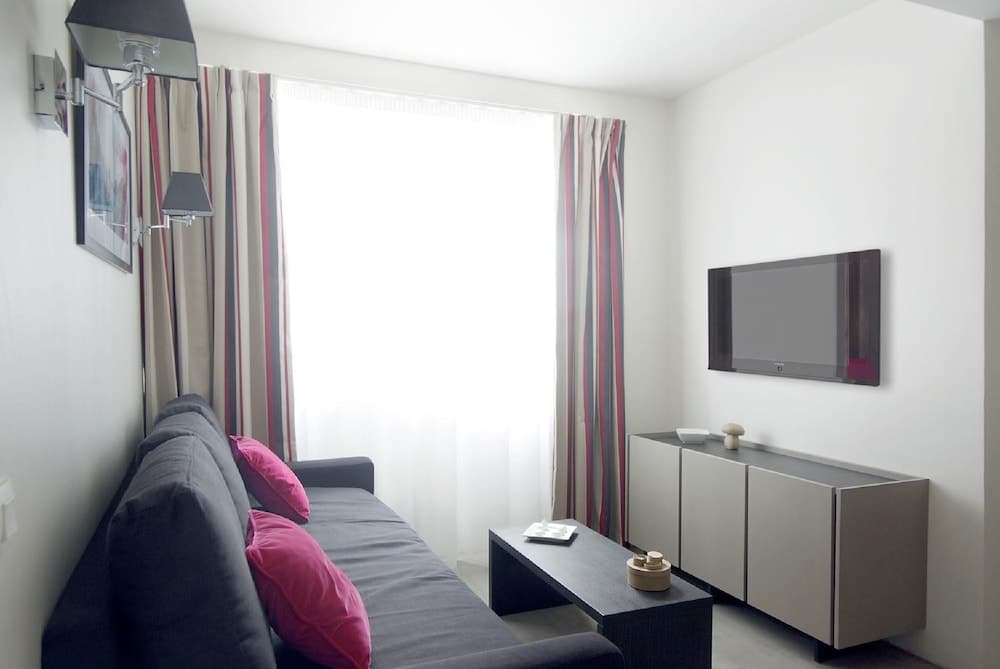 Odalys City Apartment Hotel - Colmar Centre photo 7