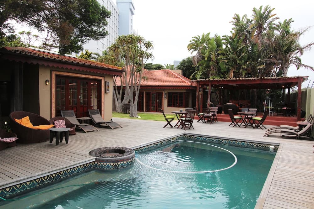 Singa Lodge - Lion Roars Hotels & Lodge