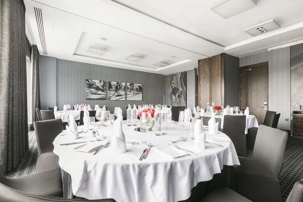 Brooklands Hotel photo 2