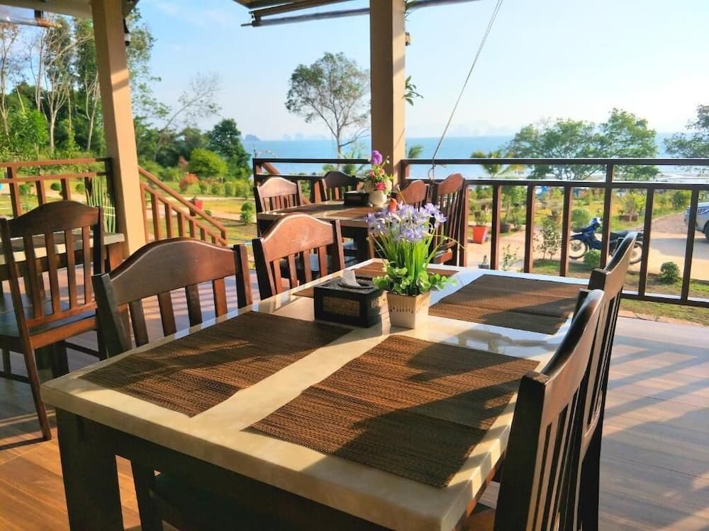 Sunrise Beach Koh Yao Resort photo 3