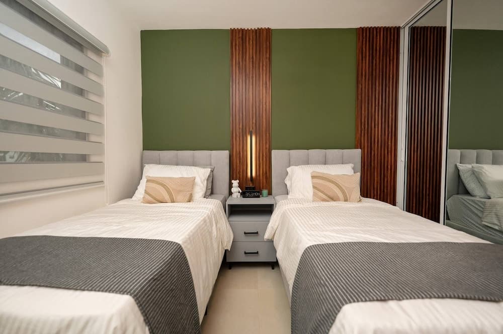 Dream Stay - Pool & Gym - 10min Airport & Homs photo 7