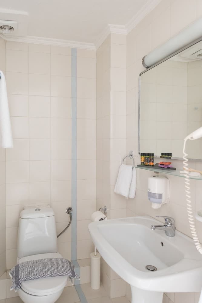 Harismari Cozy Hotel photo 4