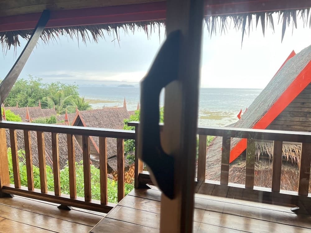 Phi Phi Relax Beach Resort photo 4