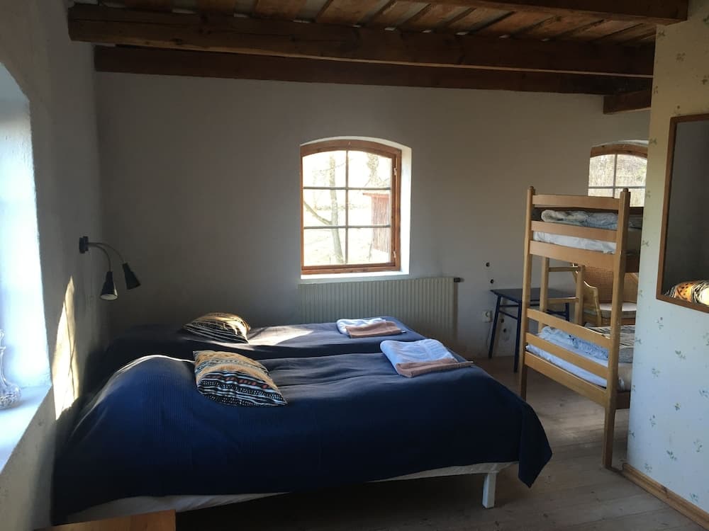 Körsbarsgården Bed & Breakfast