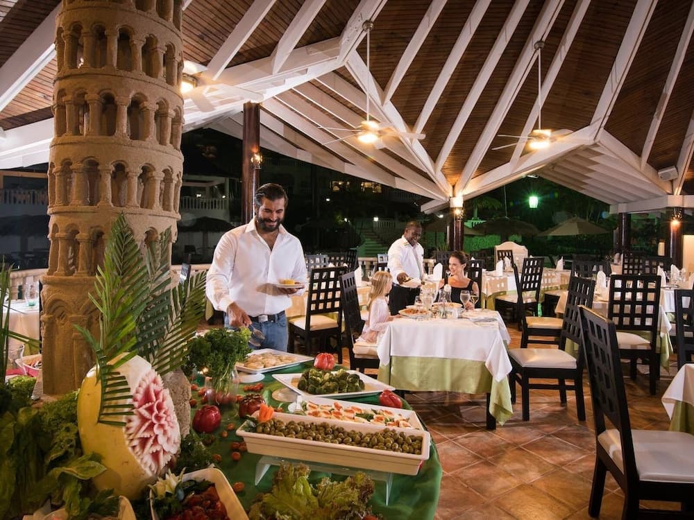 Affordable Luxury Vacation photo 9