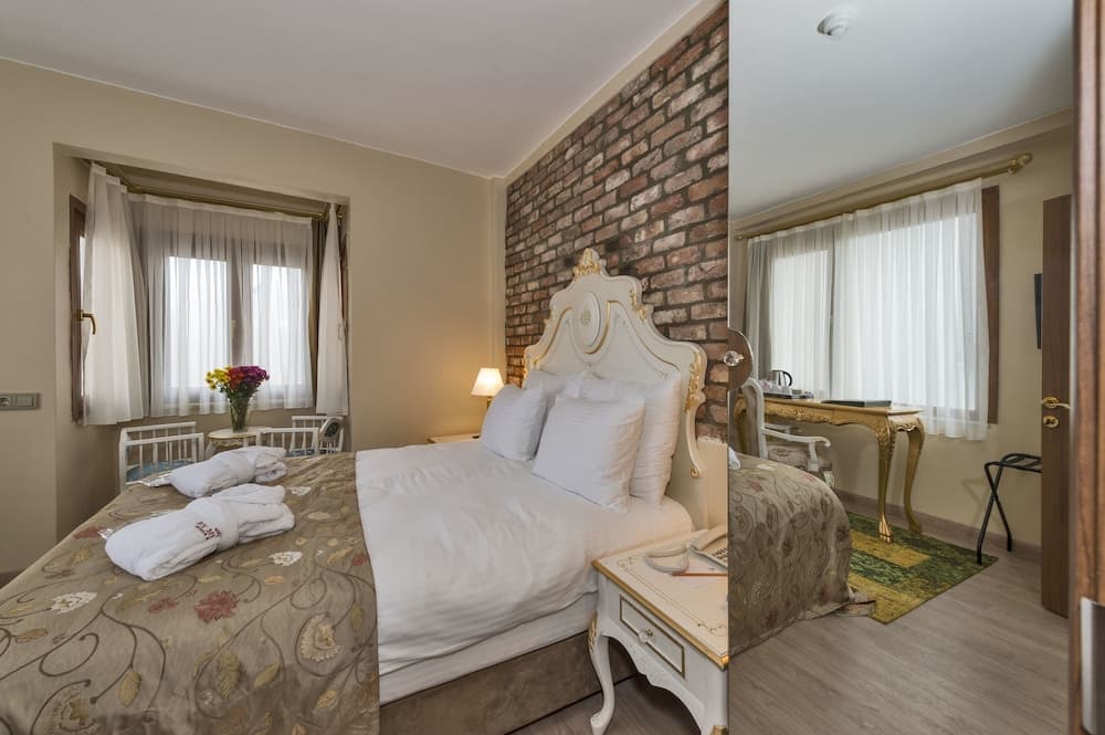 By Murat Royal Hotels photo 2
