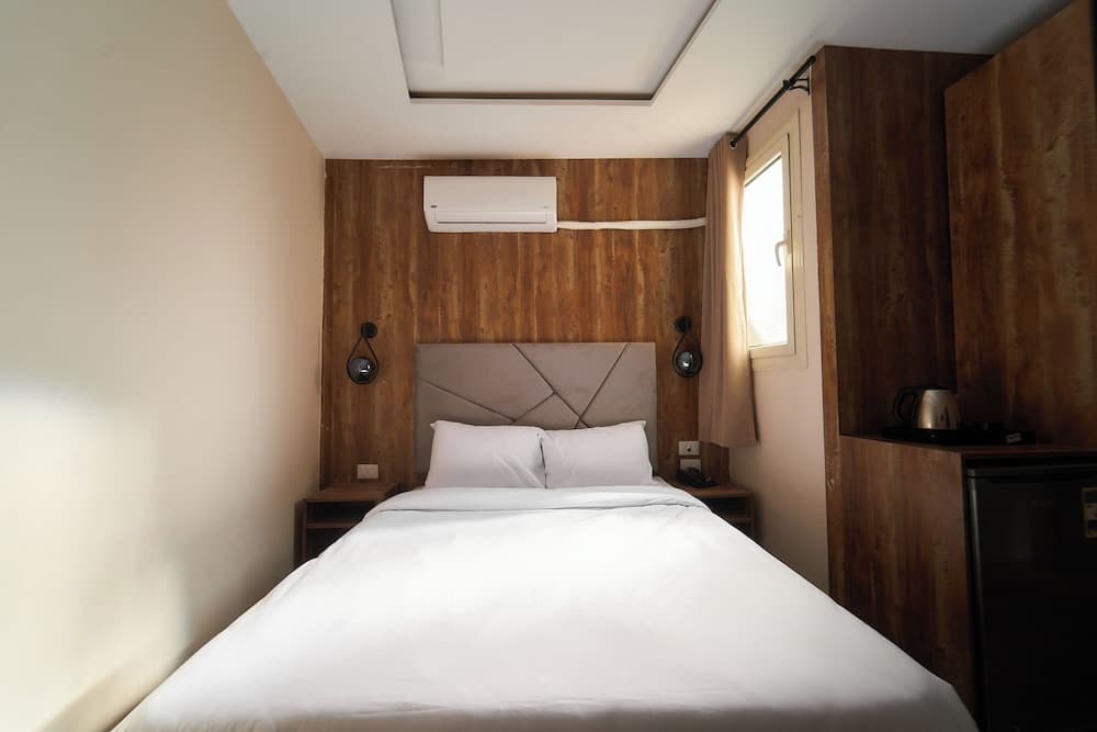 Crown Pyramids View Hotel photo 9