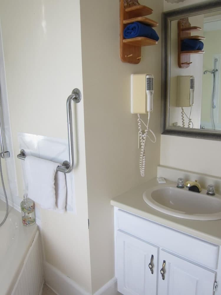 Salmon River Country Inn photo 4