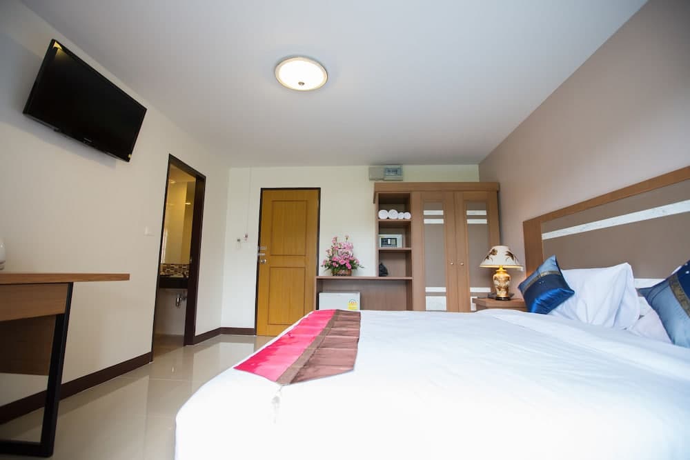 Patong V Hotel photo 7