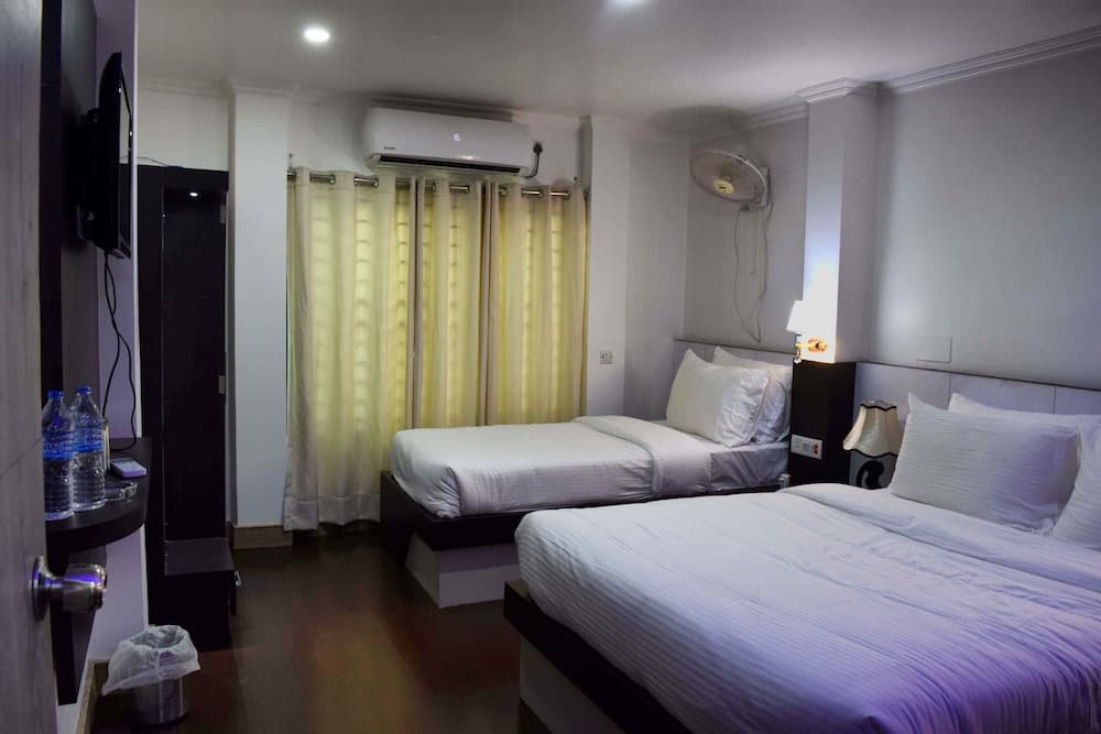 Hotel The Galaxy Durbar photo 2