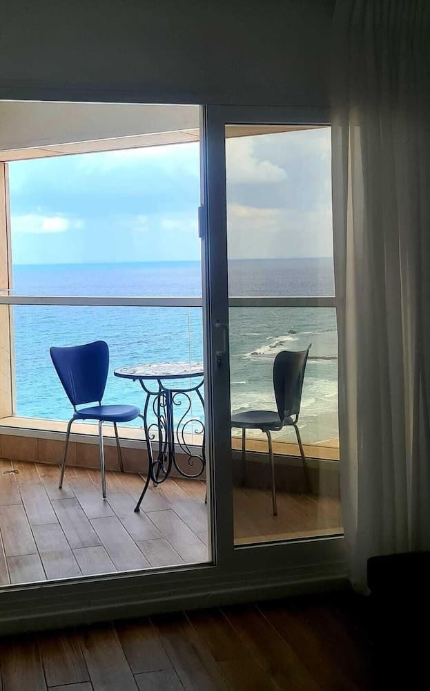 SHaYaSH apartments Leonardo Bat-Yam photo 2
