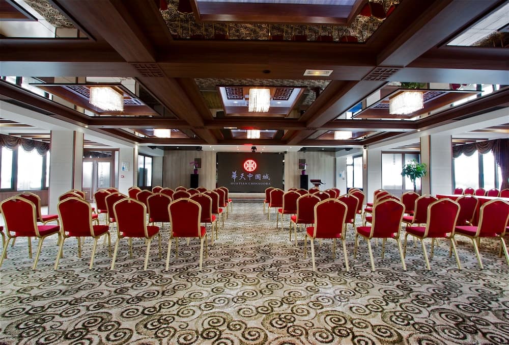 meeting & event spaces