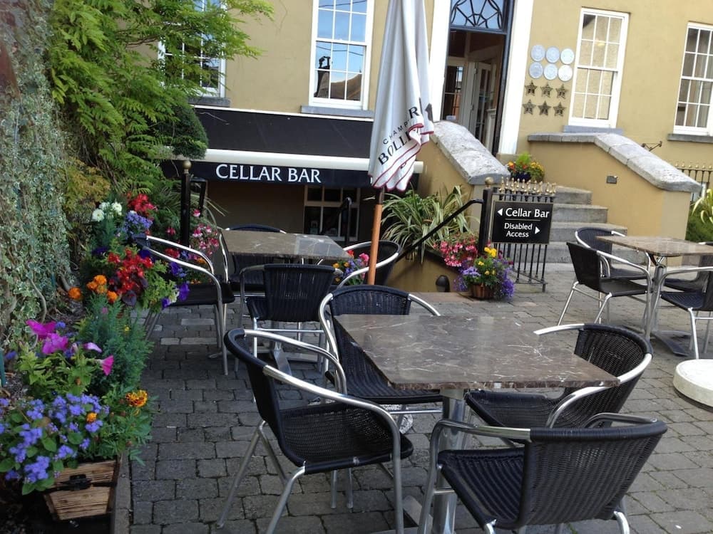 Baileys Hotel Cashel photo 4