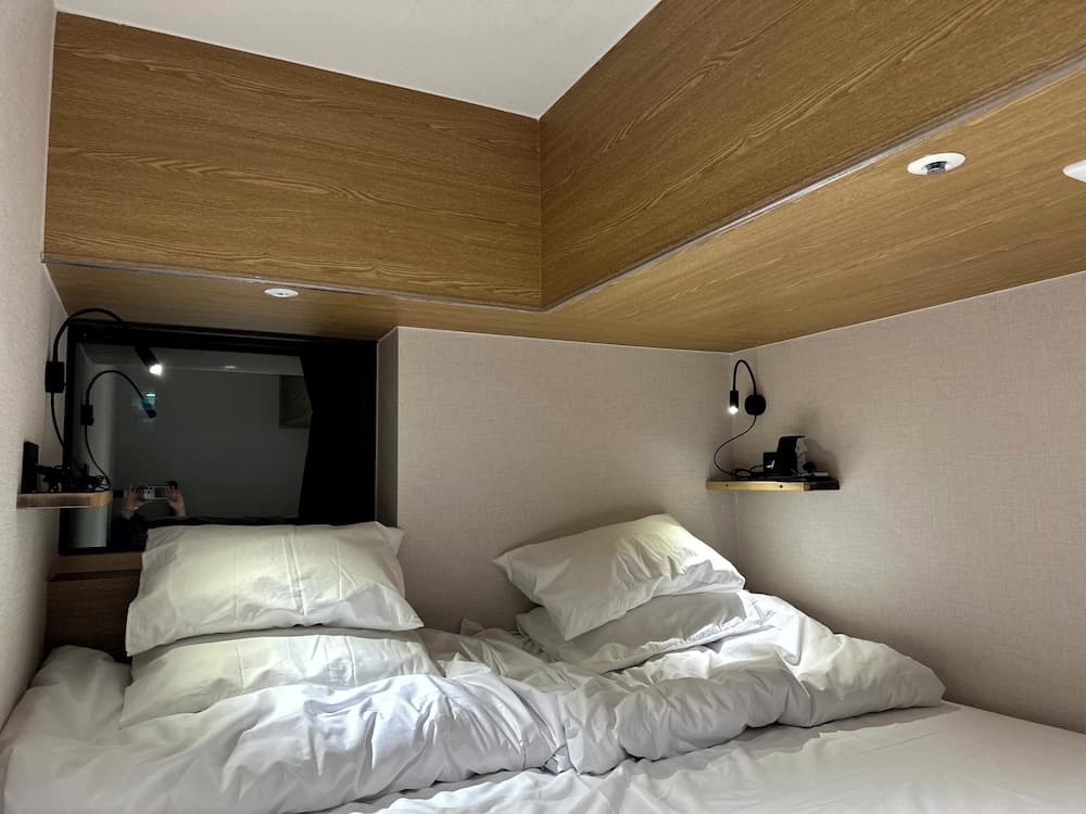 Nomad Live Hostel photo 8