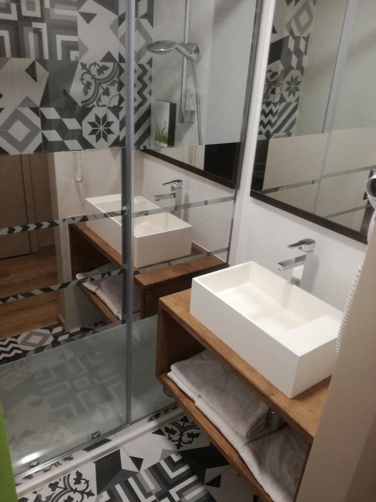 Utopia Hotel photo 6