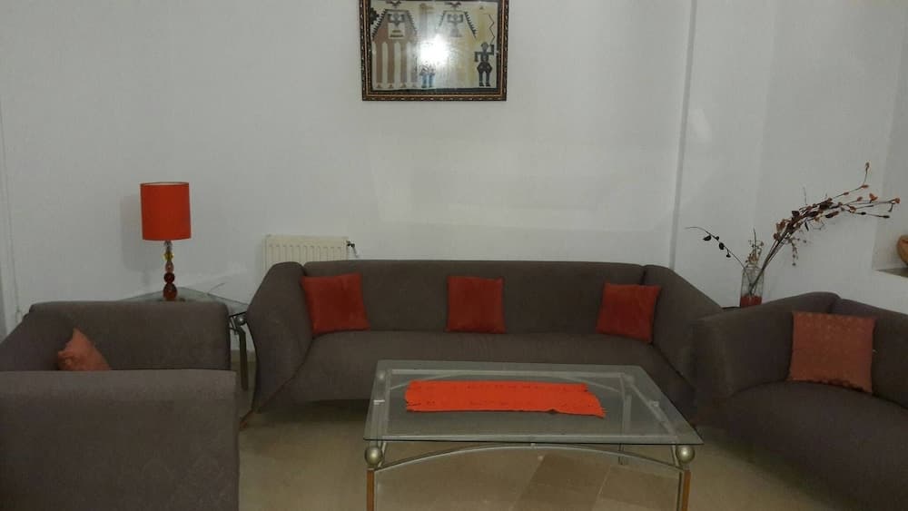 Rent Apartment In Tunis photo 5