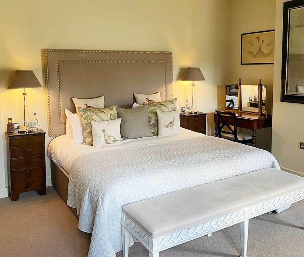 Wingrove House photo 5