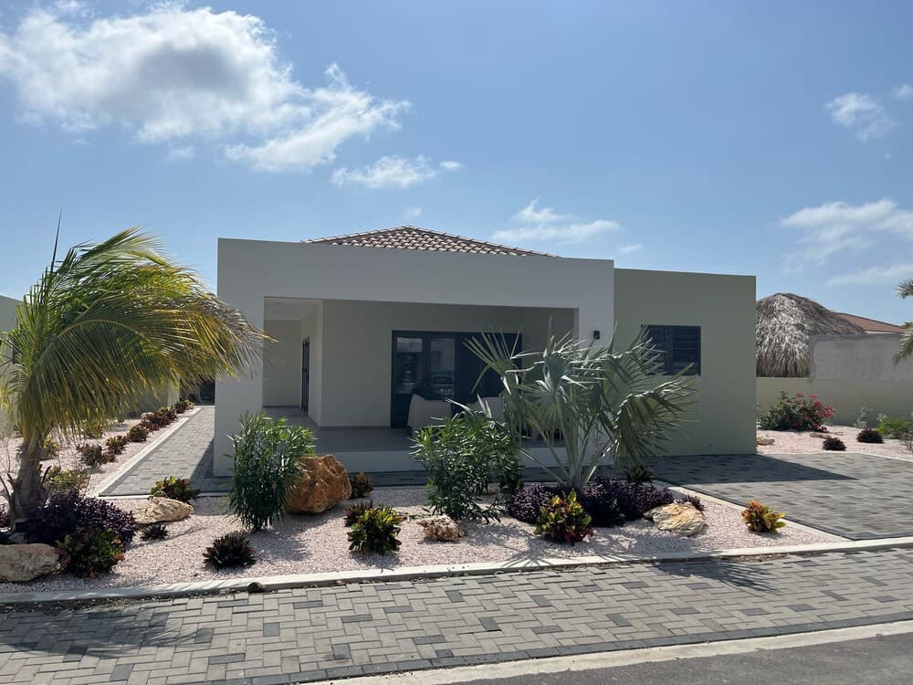 Villa Paradise with pool at mambo beach photo 2