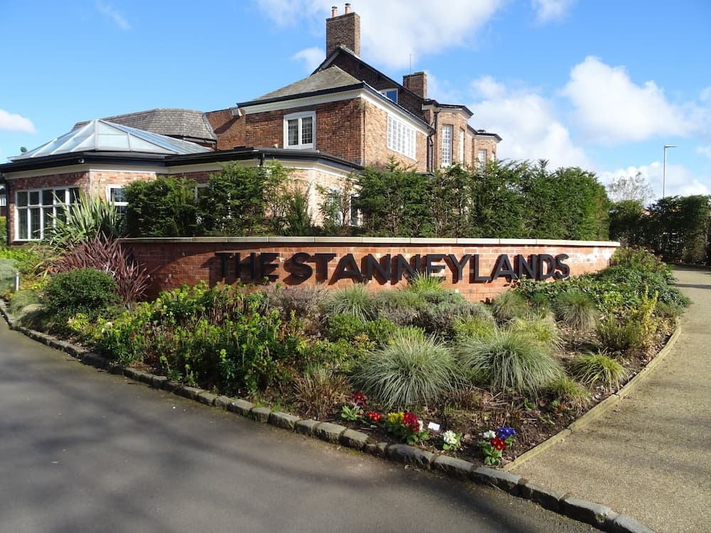 The Stanneylands photo 5
