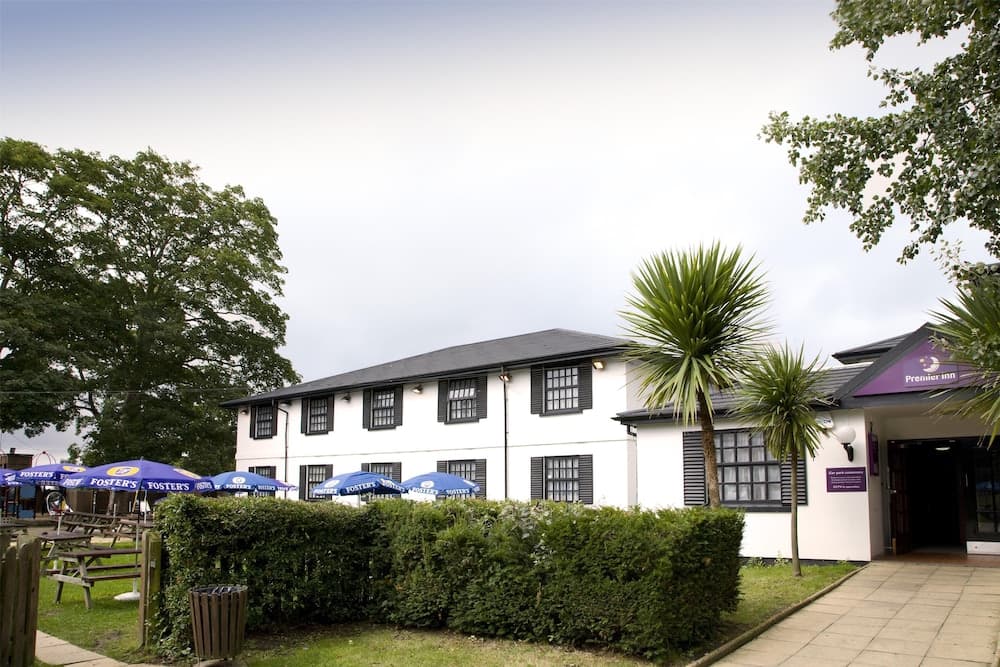 Premier Inn Cobham photo 5