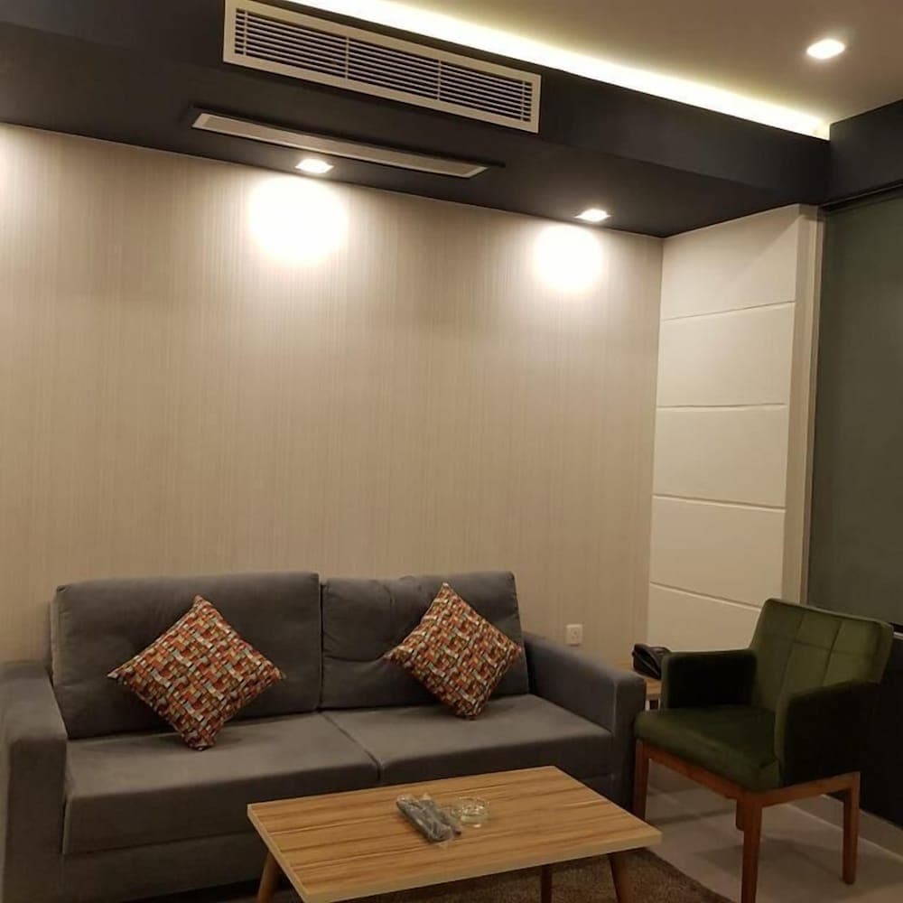 SEPAR Furnished Hotel photo 5