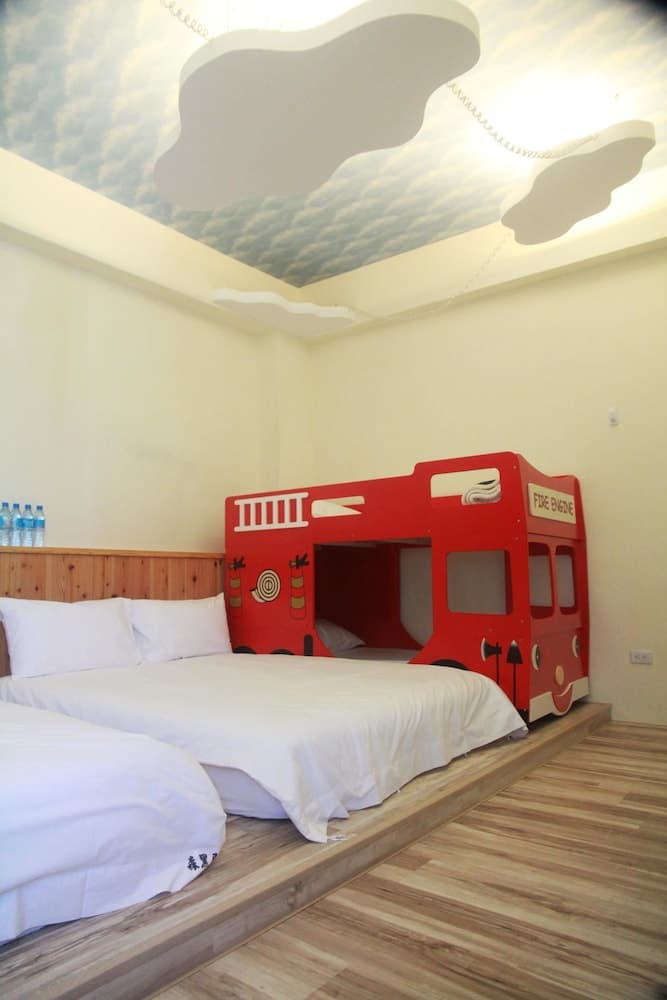 Black House photo 7