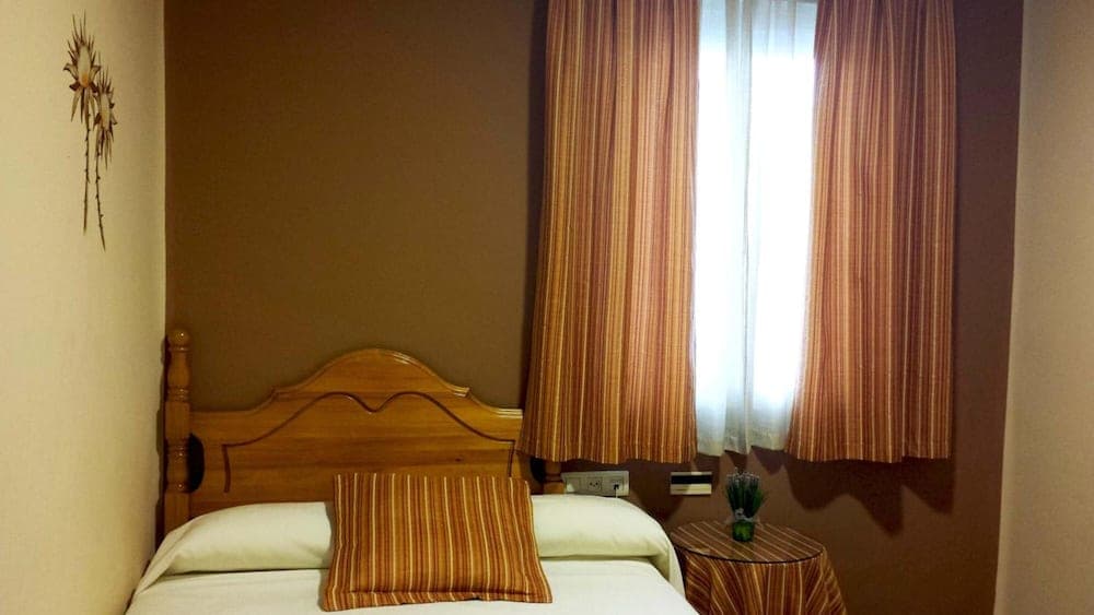 Dwight Village Motel photo 2