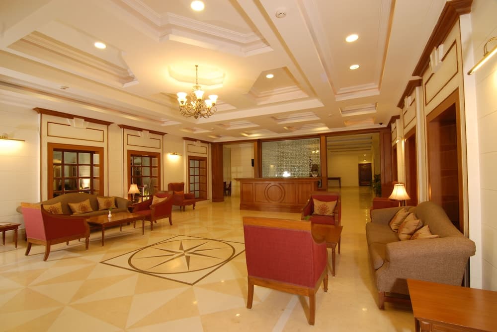 Chanakya BNR Hotel photo 7