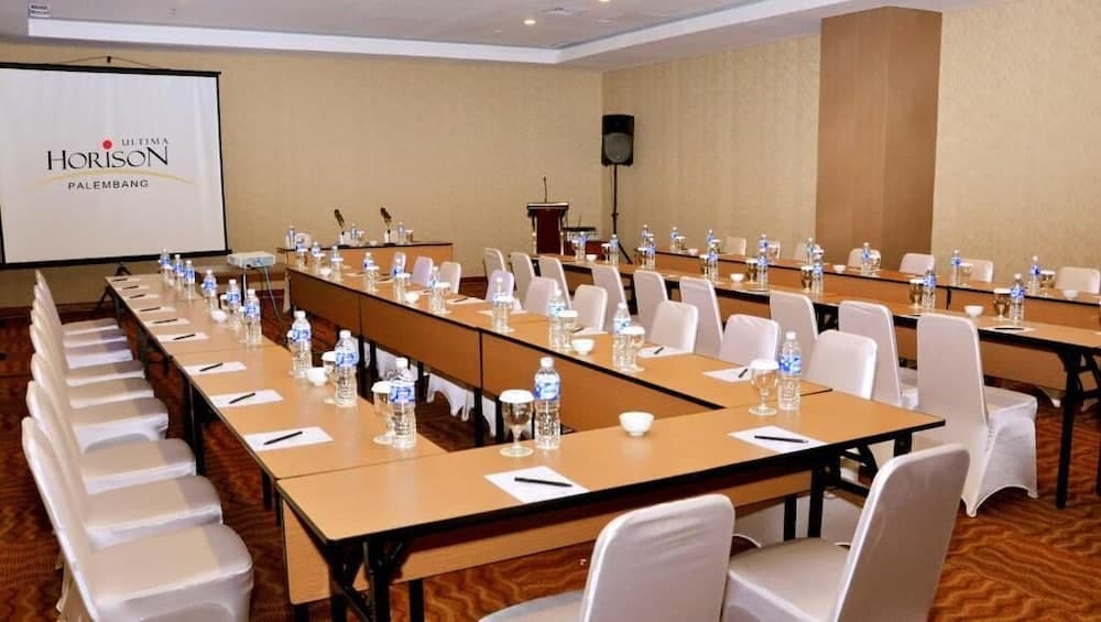 Beston Hotel Palembang photo 9