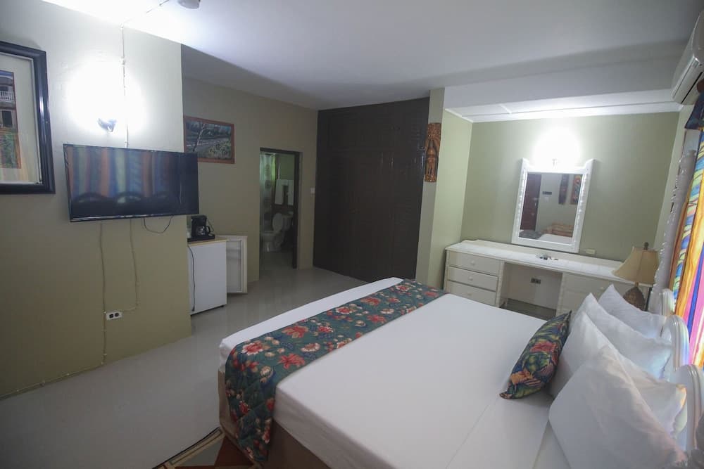 Moon Rooms at Moonrise Villa photo 7