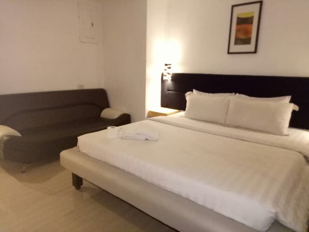 Dragonlink Suites photo 8