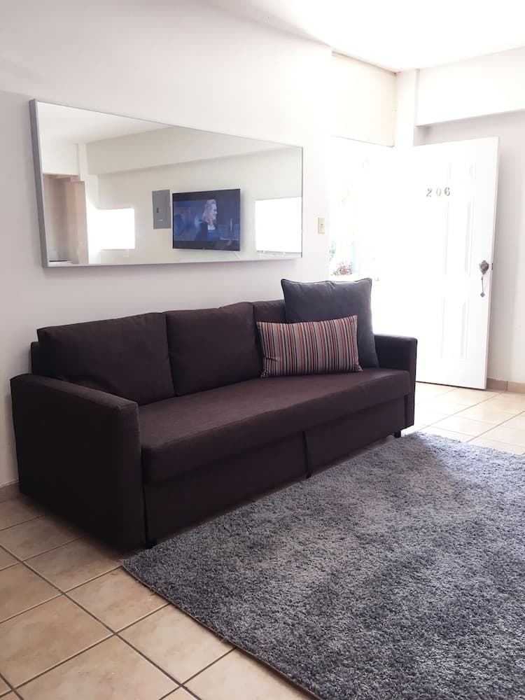Boulevard 206 photo 3