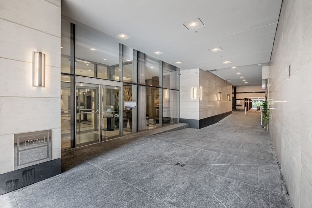 Avalon Suites Yorkville photo 4