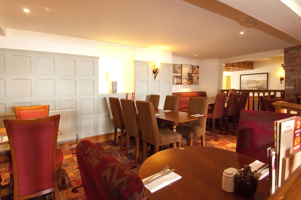 Premier Inn Paignton - Goodrington Sands photo 5