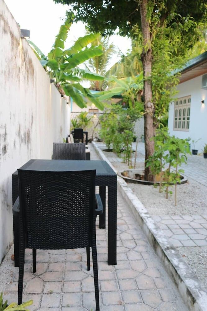Oasis Village Fenfushi photo 9